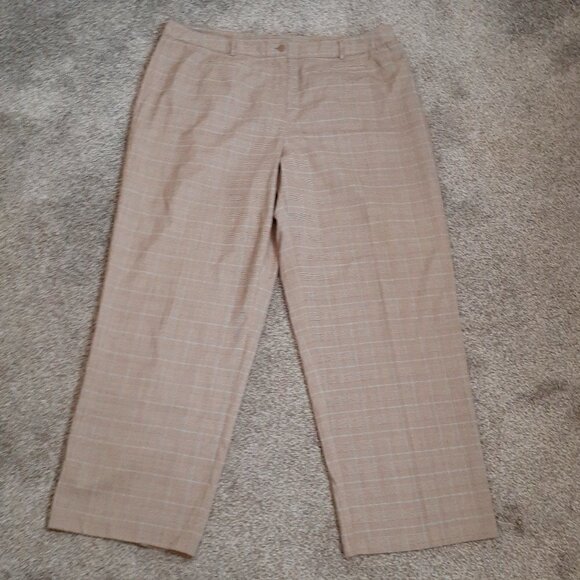 DRESSBARN WOMAN, Tan Plaid High Rise Straight Leg Career Pants; Size 18W - Picture 1 of 2